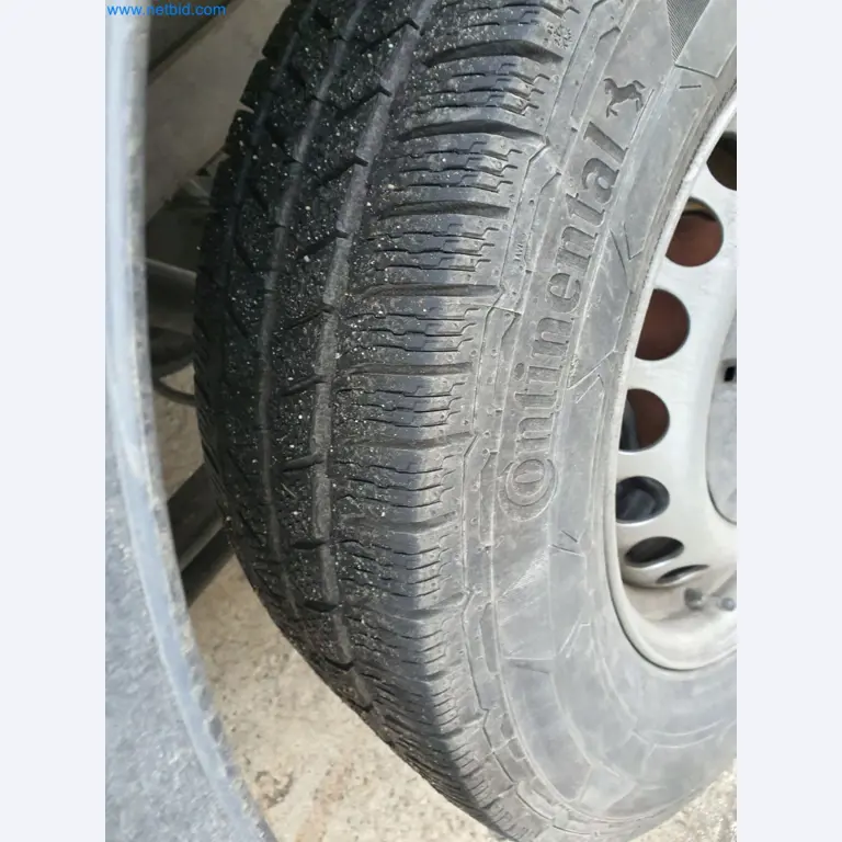 Maszyny budowlane, pojazdy, materiały szalunkowe i akcesoria z sektora budowlanego-7