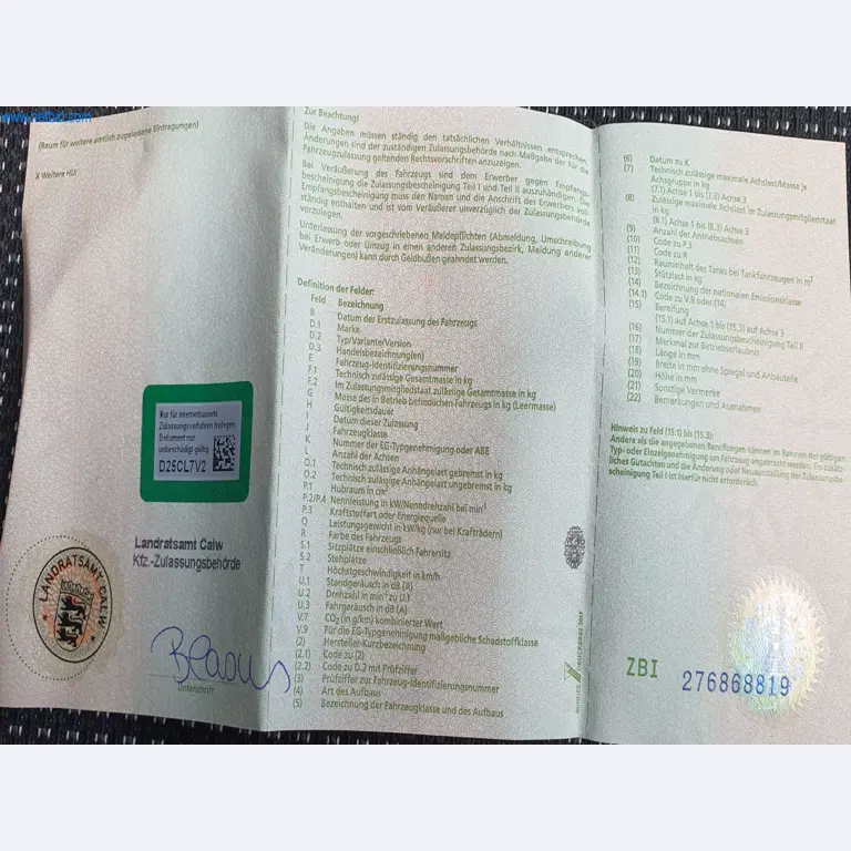 Maszyny budowlane, pojazdy, materiały szalunkowe i akcesoria z sektora budowlanego-17