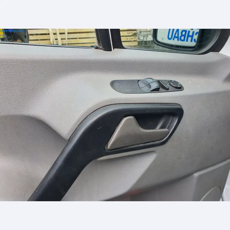 Stavební stroje, vozidla, bednicí materiál a příslušenství z oblasti stavebnictví-13