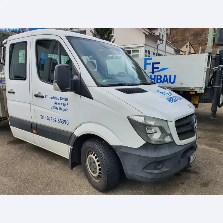 Stavební stroje, vozidla, bednicí materiál a příslušenství z oblasti stavebnictví-15