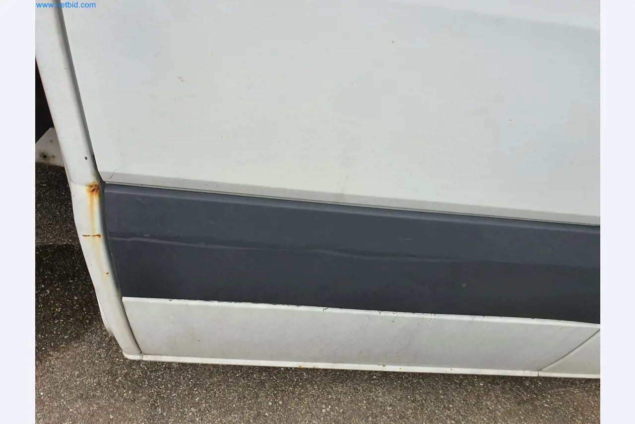 Stavební stroje, vozidla, bednicí materiál a příslušenství z oblasti stavebnictví-16