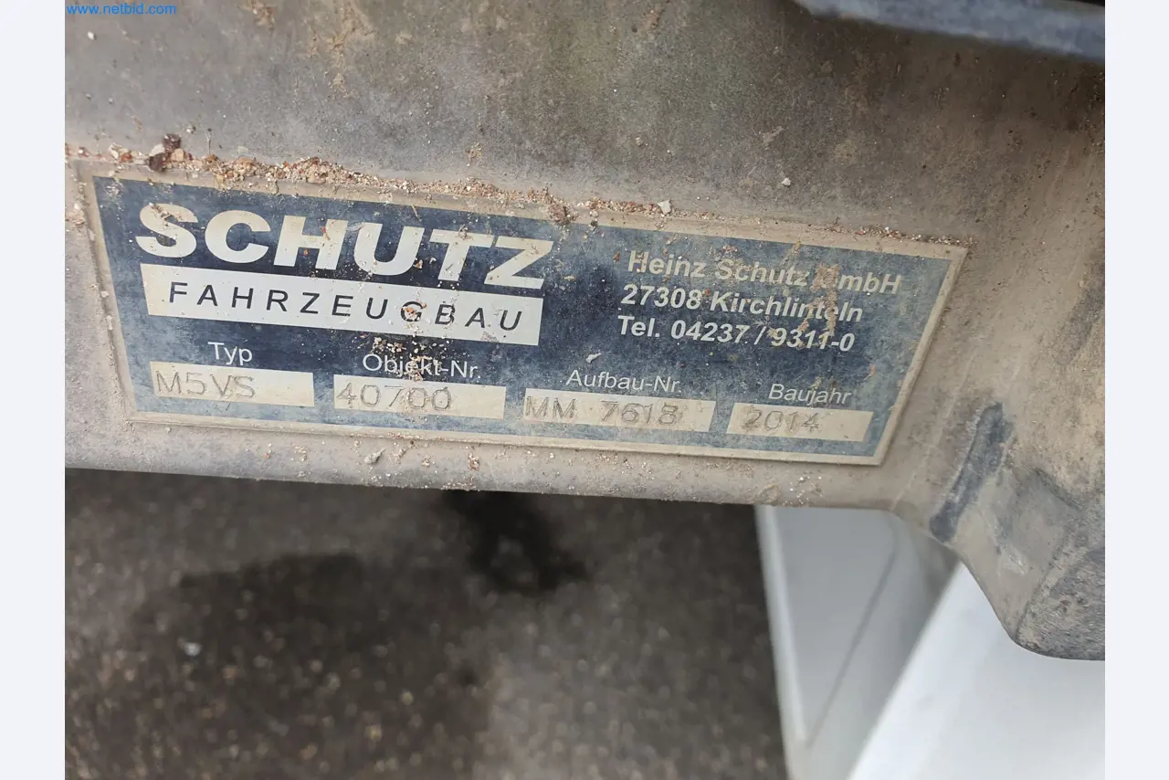 Stavební stroje, vozidla, bednicí materiál a příslušenství z oblasti stavebnictví-18