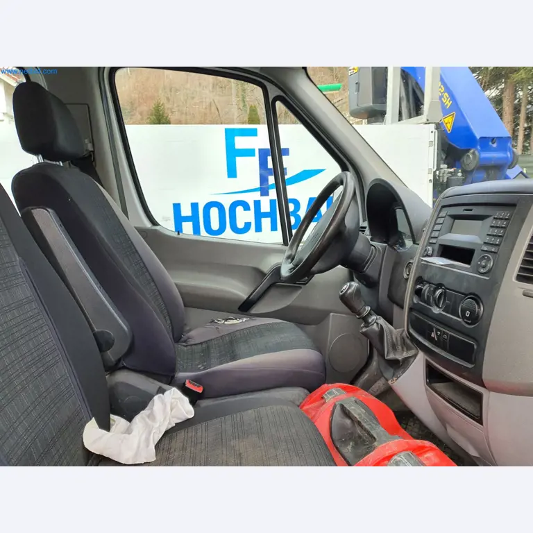 Stavební stroje, vozidla, bednicí materiál a příslušenství z oblasti stavebnictví-21