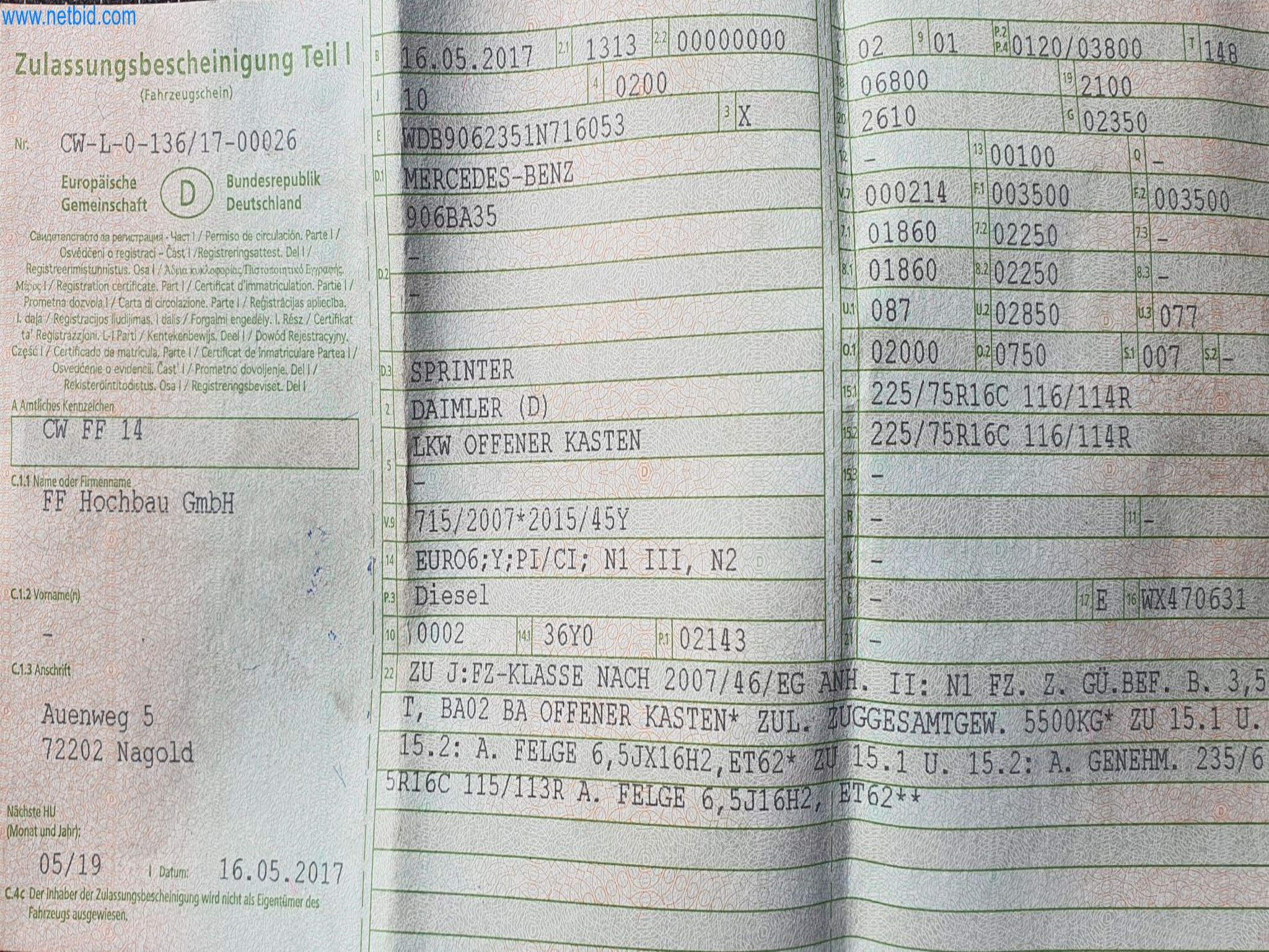 Stavební stroje, vozidla, bednicí materiál a příslušenství z oblasti stavebnictví-12