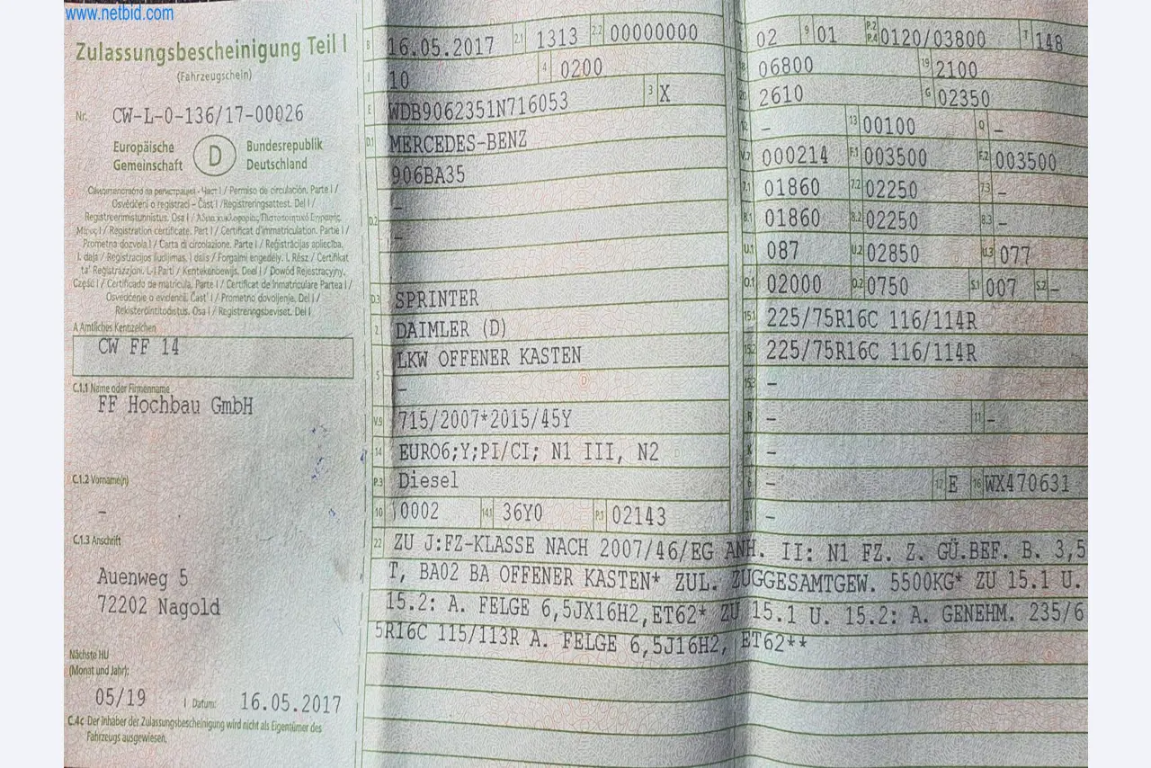 Stavební stroje, vozidla, bednicí materiál a příslušenství z oblasti stavebnictví-12