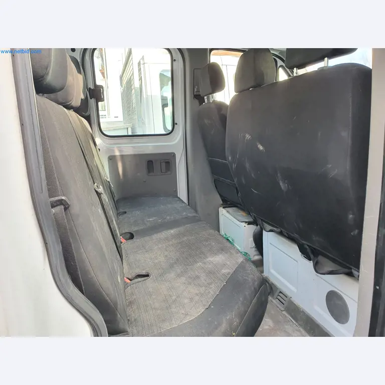 Stavební stroje, vozidla, bednicí materiál a příslušenství z oblasti stavebnictví-17