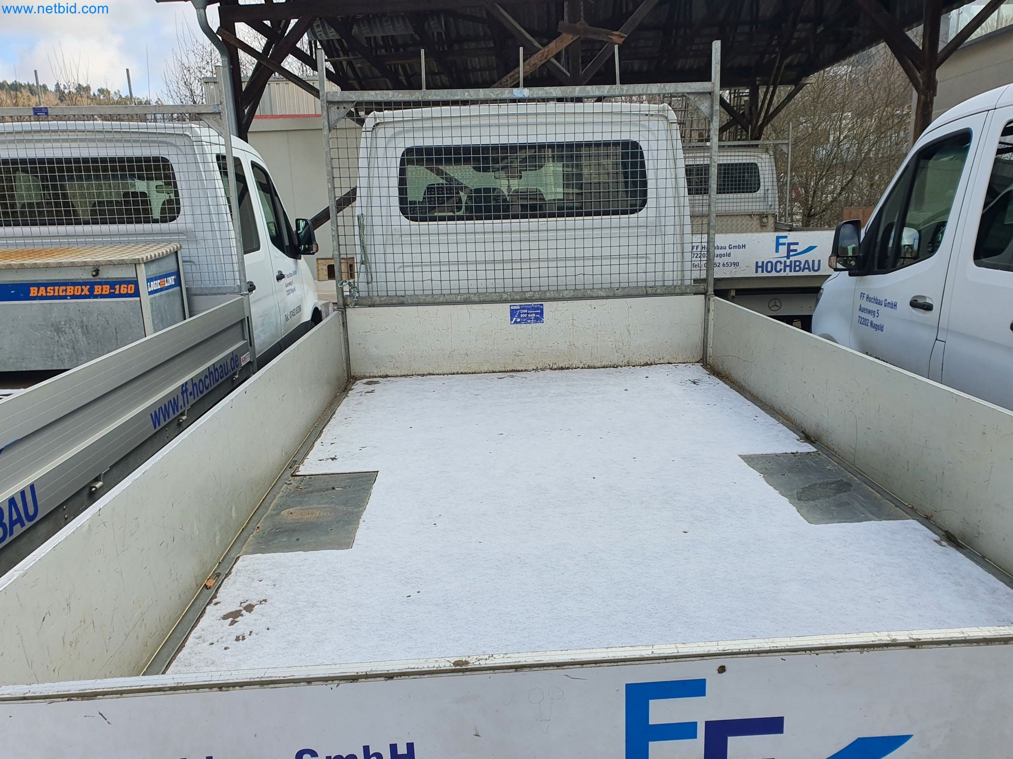 Stavební stroje, vozidla, bednicí materiál a příslušenství z oblasti stavebnictví-5