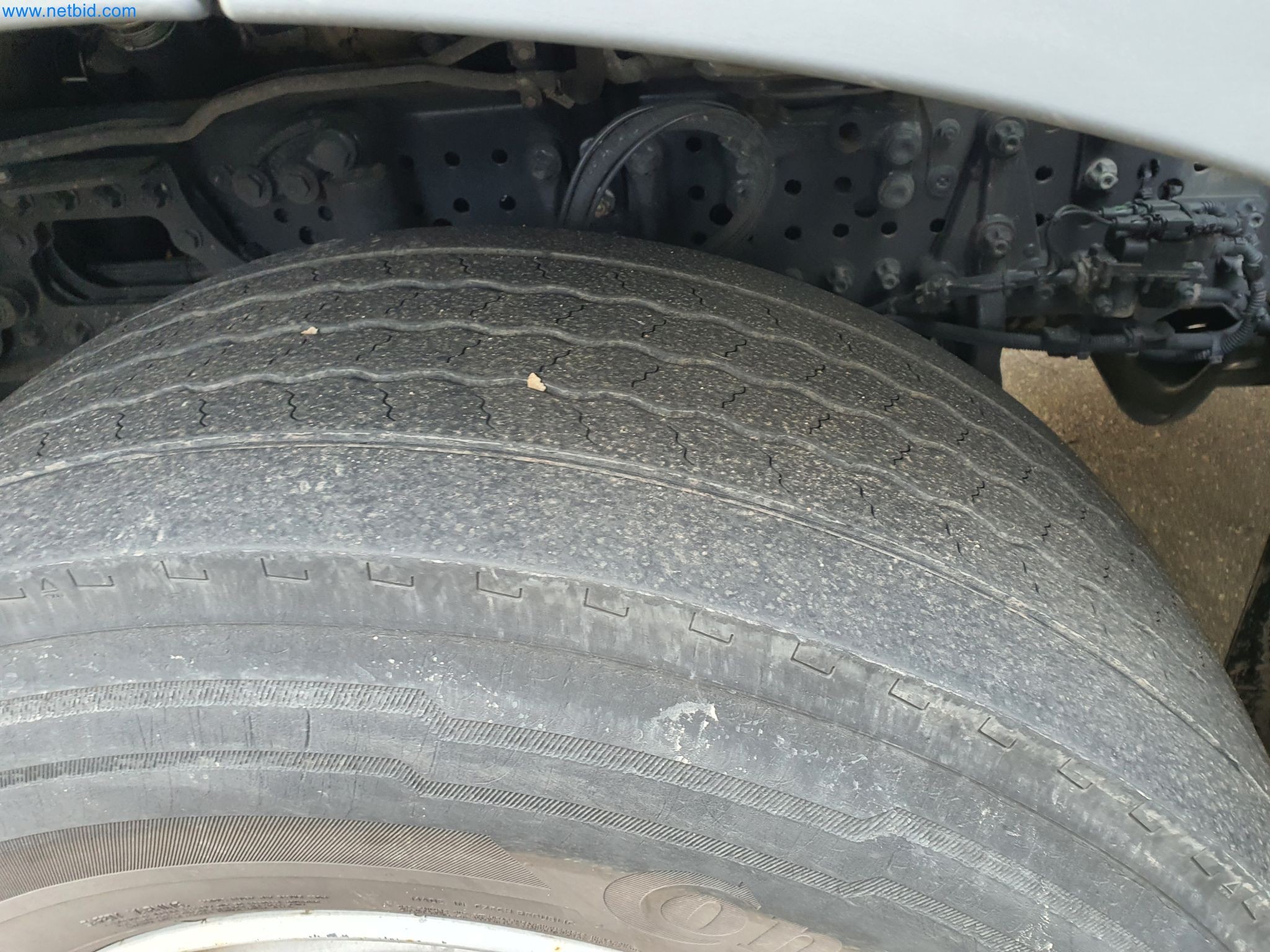 Stavební stroje, vozidla, bednicí materiál a příslušenství z oblasti stavebnictví-12