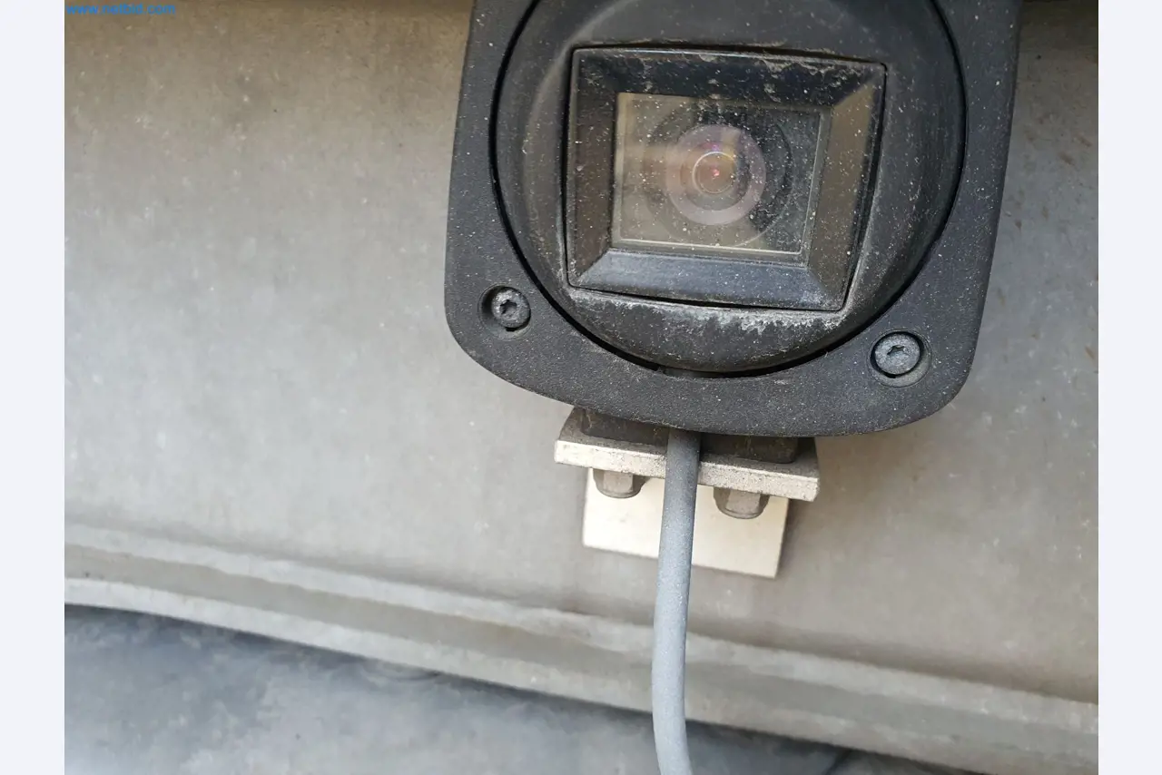 Stavební stroje, vozidla, bednicí materiál a příslušenství z oblasti stavebnictví-17