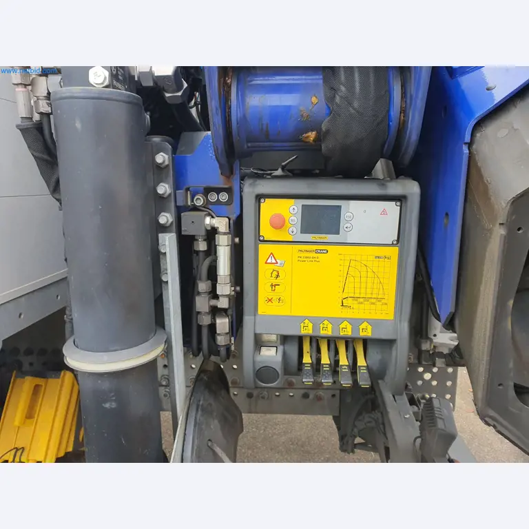 Stavební stroje, vozidla, bednicí materiál a příslušenství z oblasti stavebnictví-19