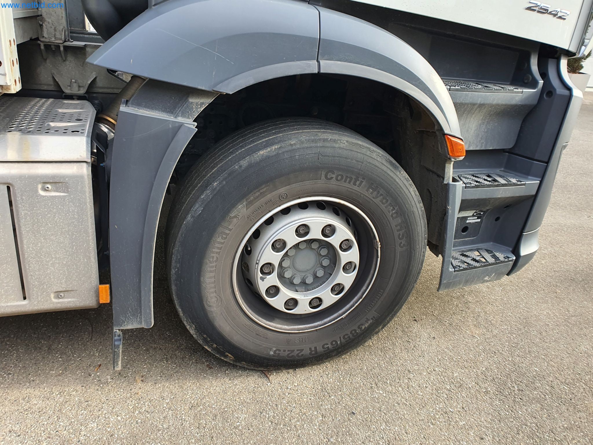 Stavební stroje, vozidla, bednicí materiál a příslušenství z oblasti stavebnictví-20