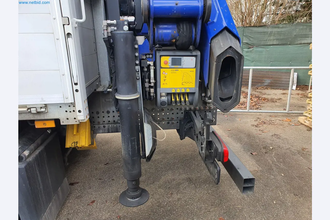 Stavební stroje, vozidla, bednicí materiál a příslušenství z oblasti stavebnictví-28