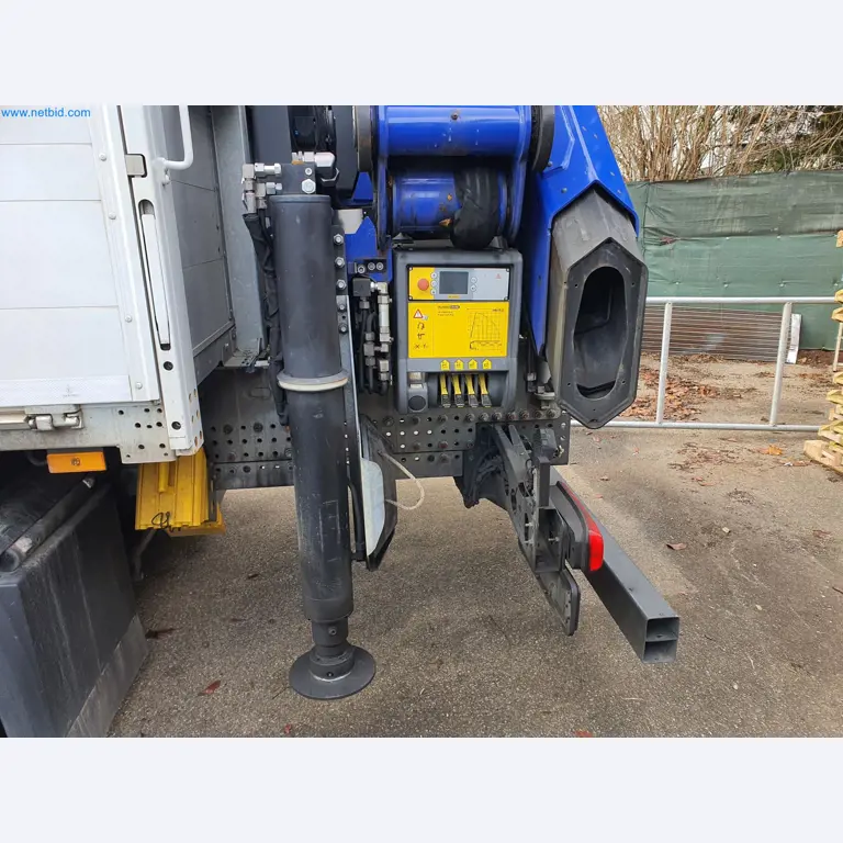 Stavební stroje, vozidla, bednicí materiál a příslušenství z oblasti stavebnictví-28