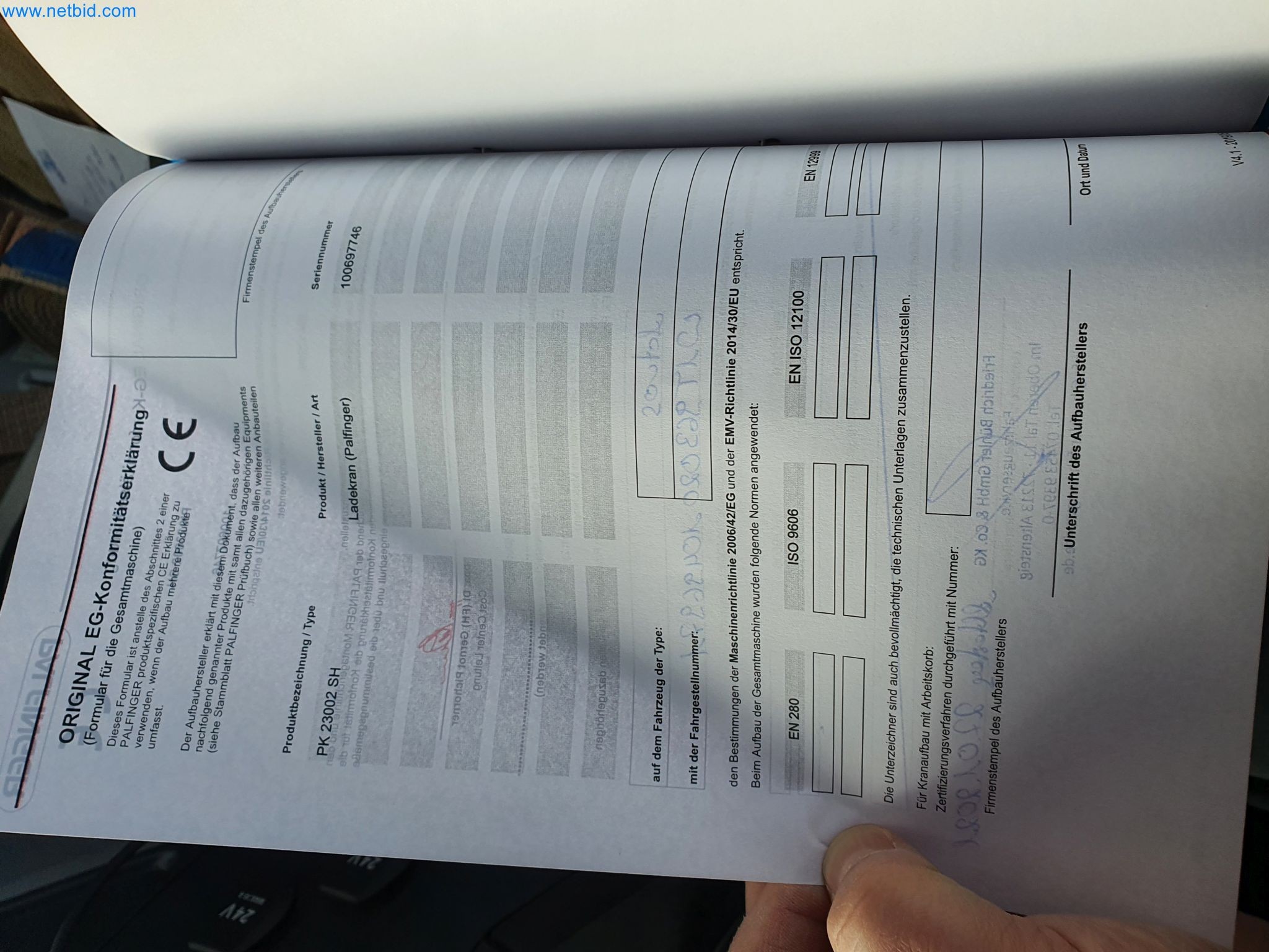 Stavební stroje, vozidla, bednicí materiál a příslušenství z oblasti stavebnictví-59