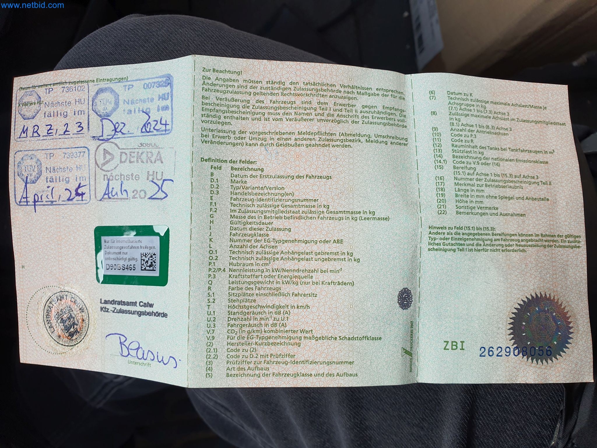 Stavební stroje, vozidla, bednicí materiál a příslušenství z oblasti stavebnictví-63