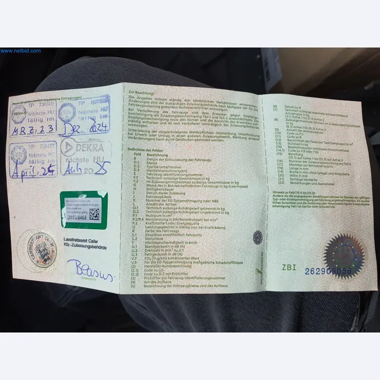 Stavební stroje, vozidla, bednicí materiál a příslušenství z oblasti stavebnictví-63