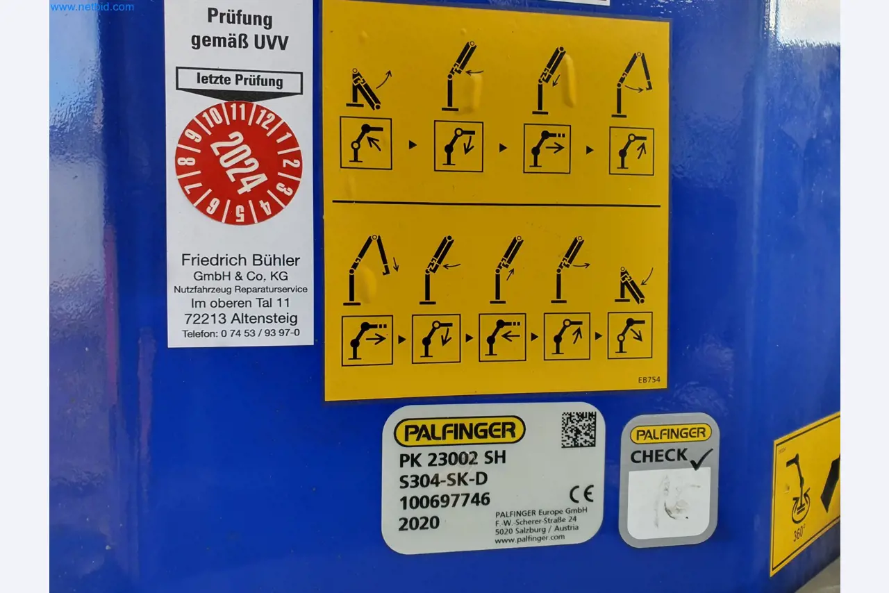 Stavební stroje, vozidla, bednicí materiál a příslušenství z oblasti stavebnictví-68