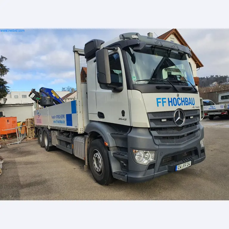 Stavební stroje, vozidla, bednicí materiál a příslušenství z oblasti stavebnictví-9