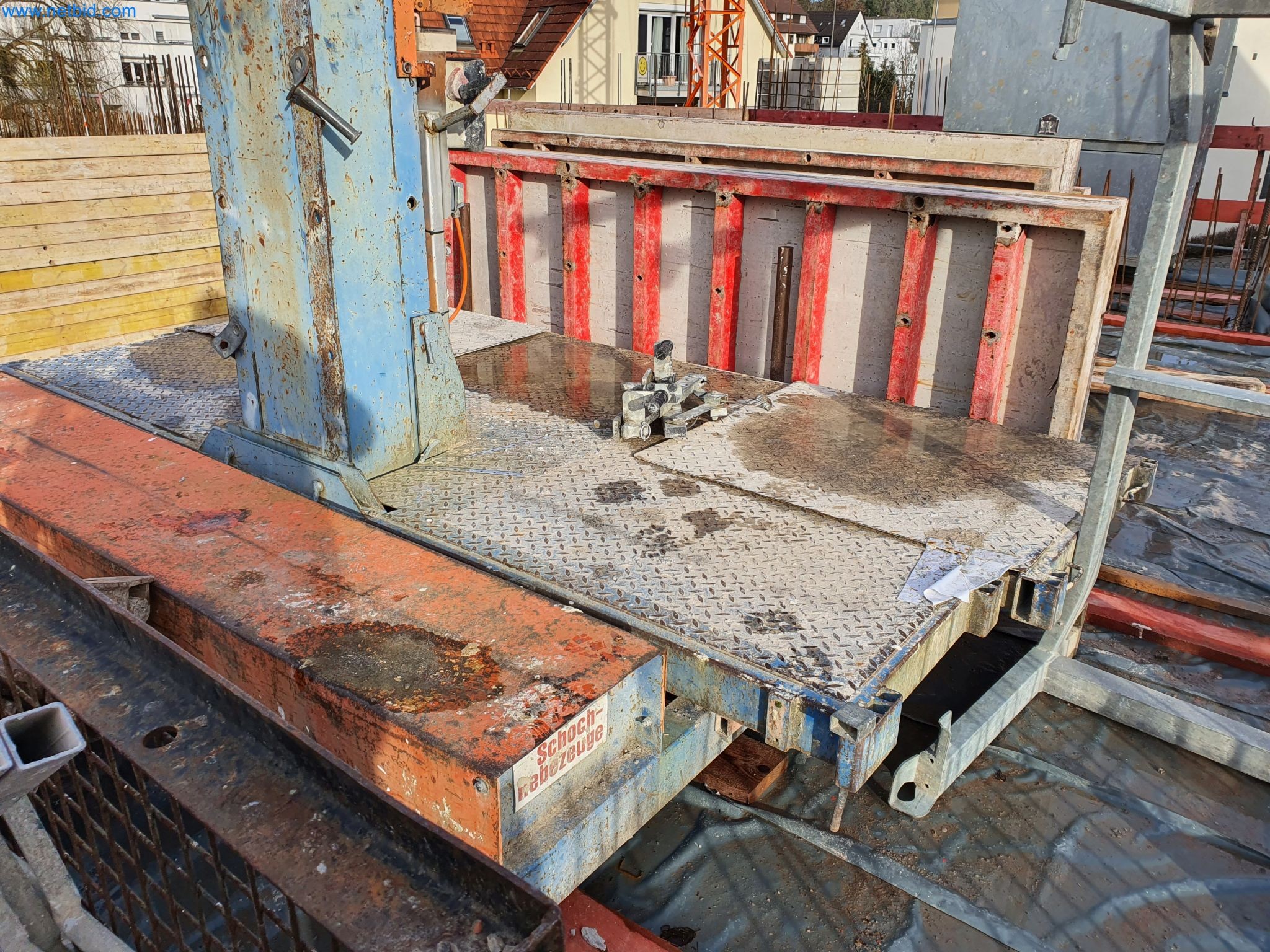 Maquinaria de construcción, vehículos, material de encofrado y accesorios del sector de la construcción de edificios-9