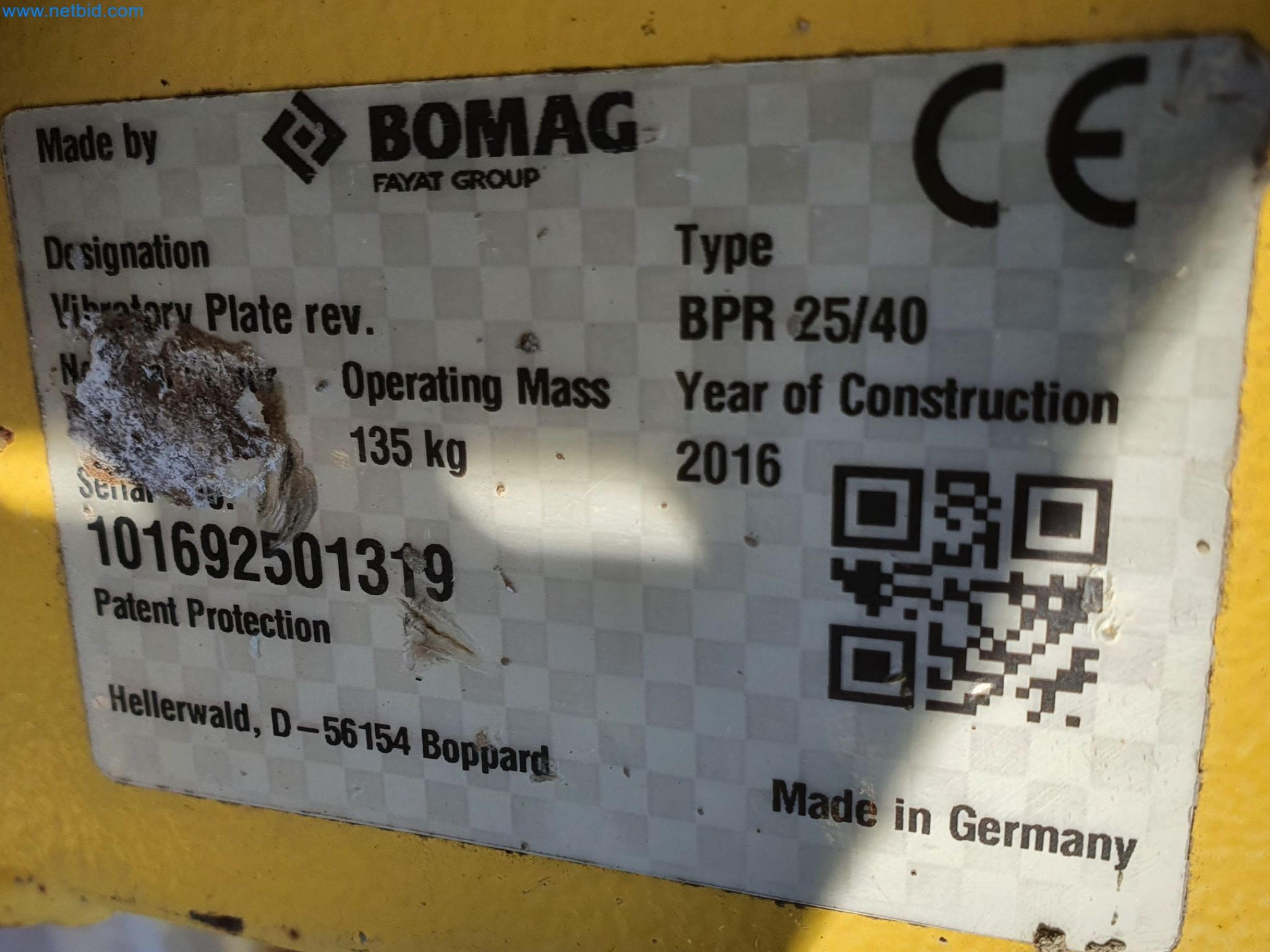 Maszyny budowlane, pojazdy, materiały szalunkowe i akcesoria z sektora budowlanego-2