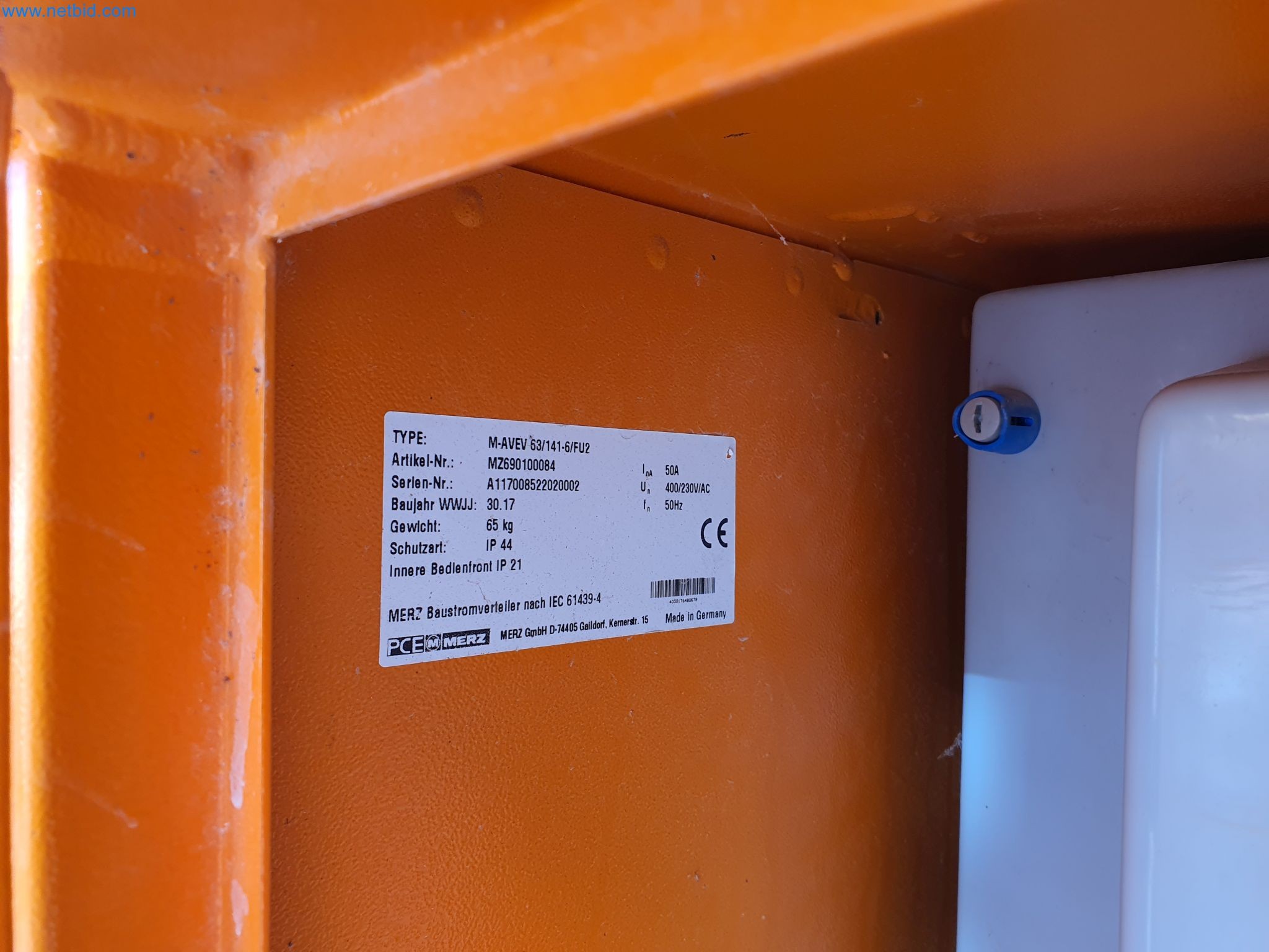 Stavební stroje, vozidla, bednicí materiál a příslušenství z oblasti stavebnictví-2