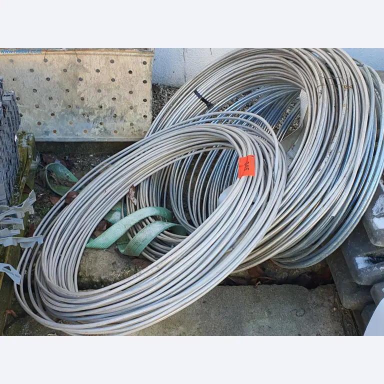 Maszyny budowlane, pojazdy, materiały szalunkowe i akcesoria z sektora budowlanego-1