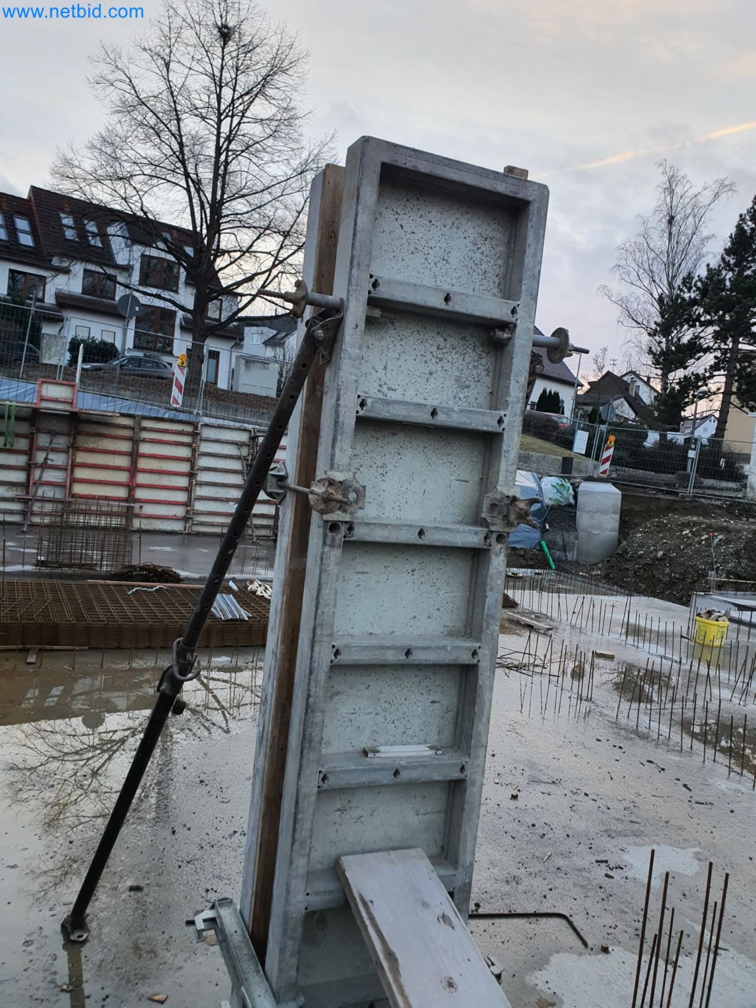 Maquinaria de construcción, vehículos, material de encofrado y accesorios del sector de la construcción de edificios-4