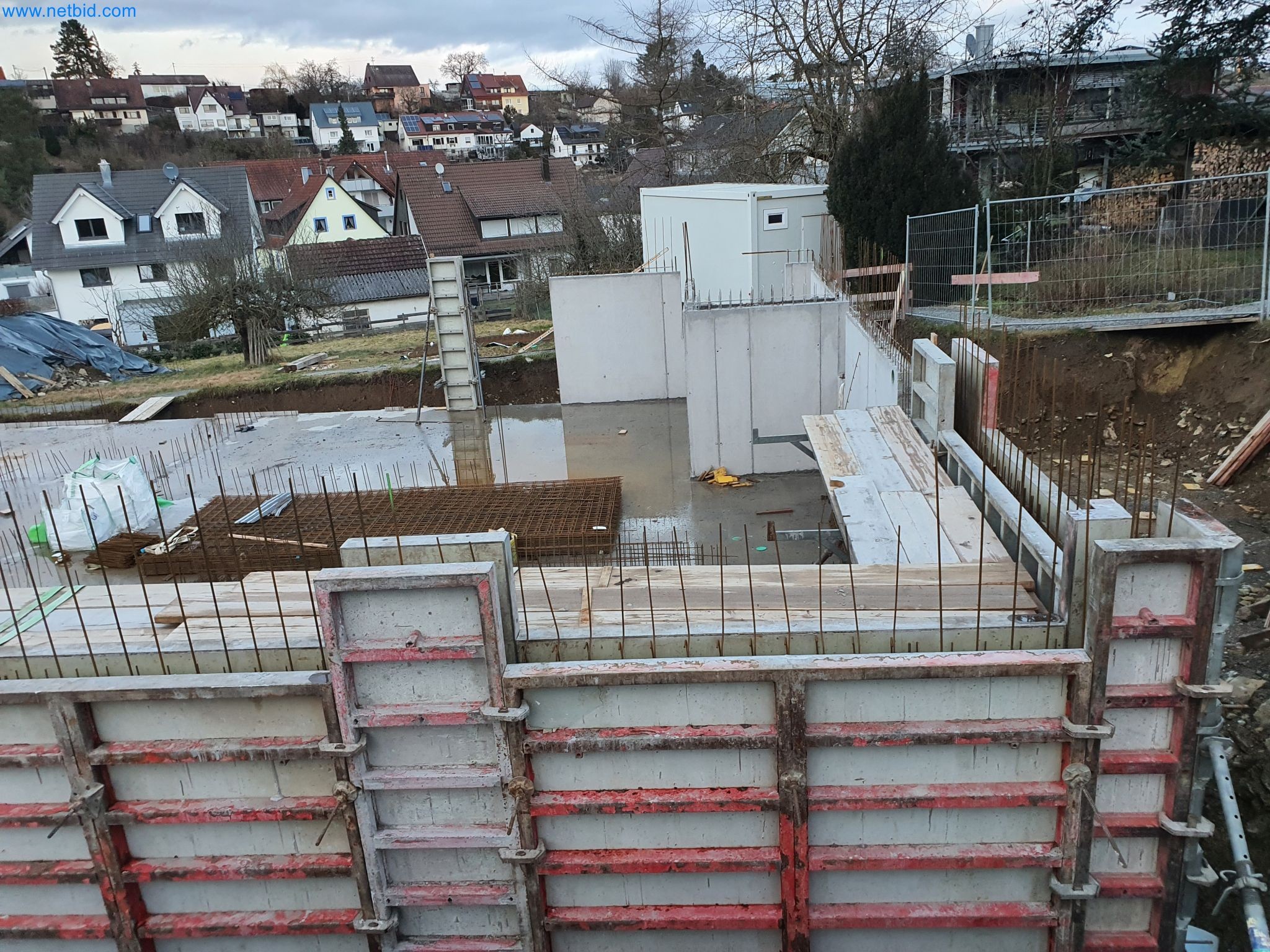 Maquinaria de construcción, vehículos, material de encofrado y accesorios del sector de la construcción de edificios-6