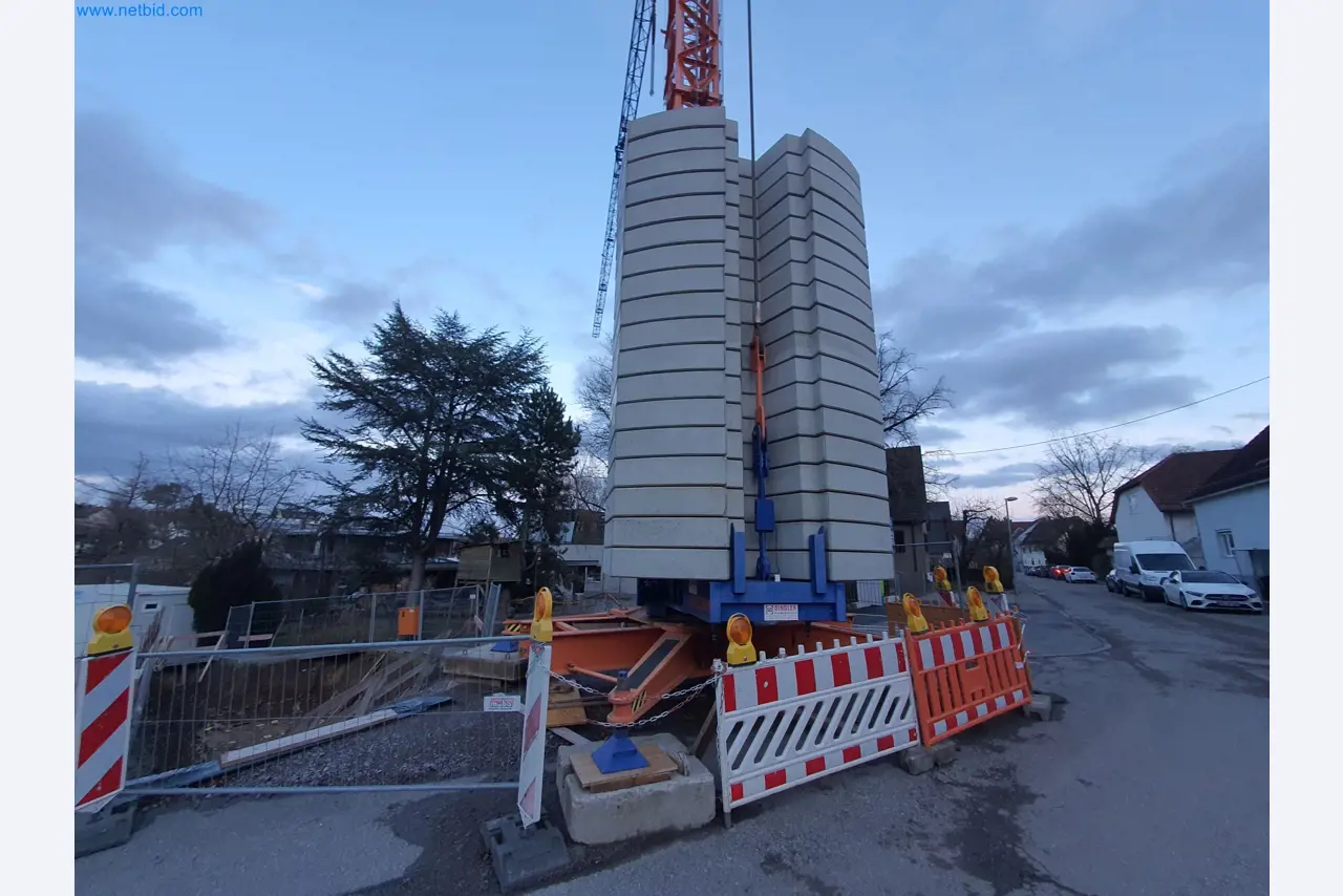 Baumaschinen, Fahrzeuge, Schalungsmaterial und Zubehör aus dem Bereich Hochbau-19