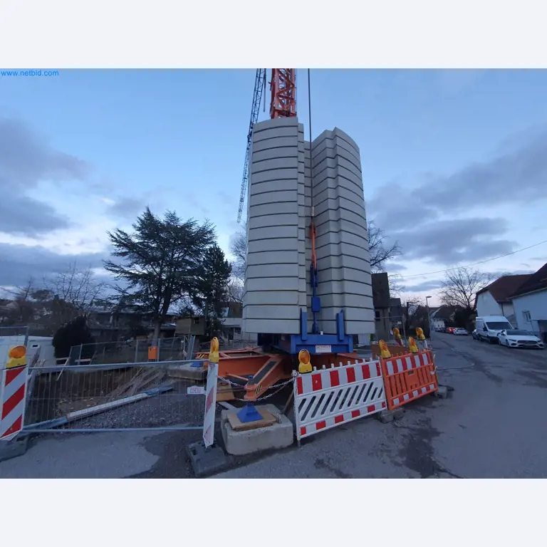 Baumaschinen, Fahrzeuge, Schalungsmaterial und Zubehör aus dem Bereich Hochbau-19