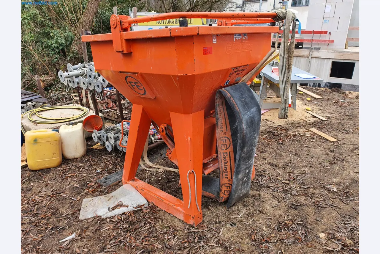 Baumaschinen, Fahrzeuge, Schalungsmaterial und Zubehör aus dem Bereich Hochbau-1