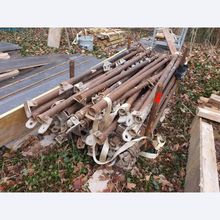 Stavební stroje, vozidla, bednicí materiál a příslušenství z oblasti stavebnictví-1