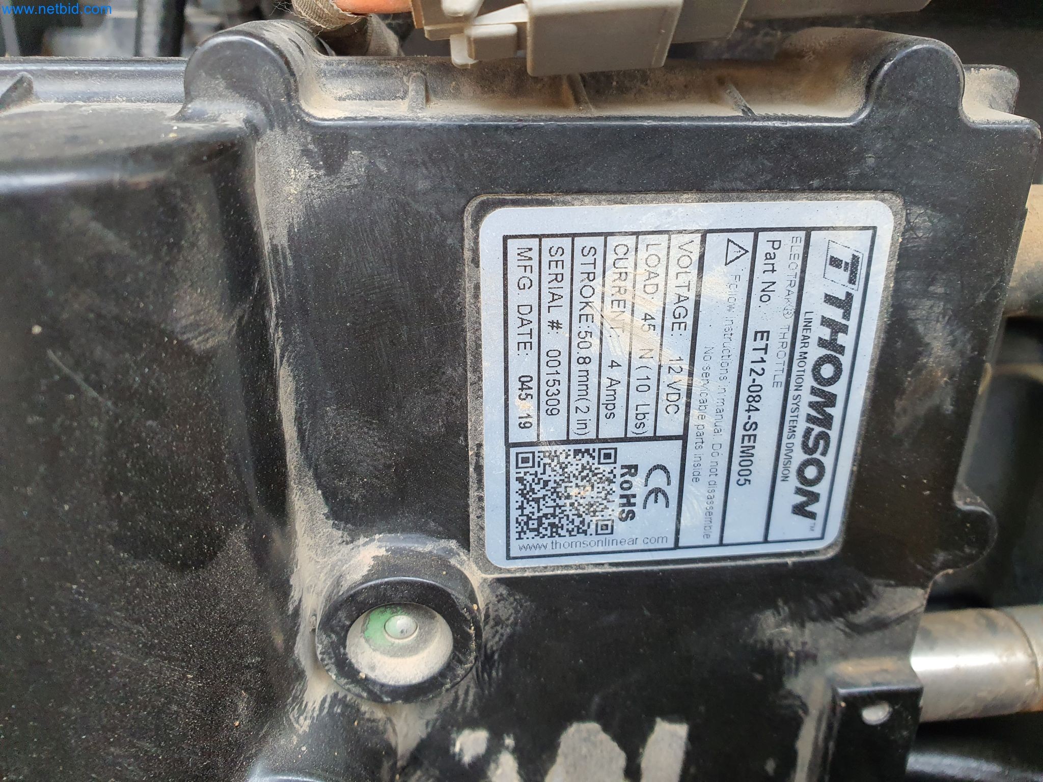 Maquinaria de construcción, vehículos, material de encofrado y accesorios del sector de la construcción de edificios-19