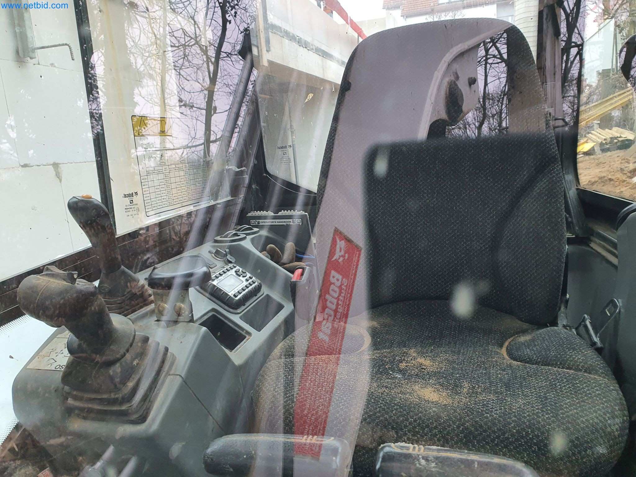 Maquinaria de construcción, vehículos, material de encofrado y accesorios del sector de la construcción de edificios-21