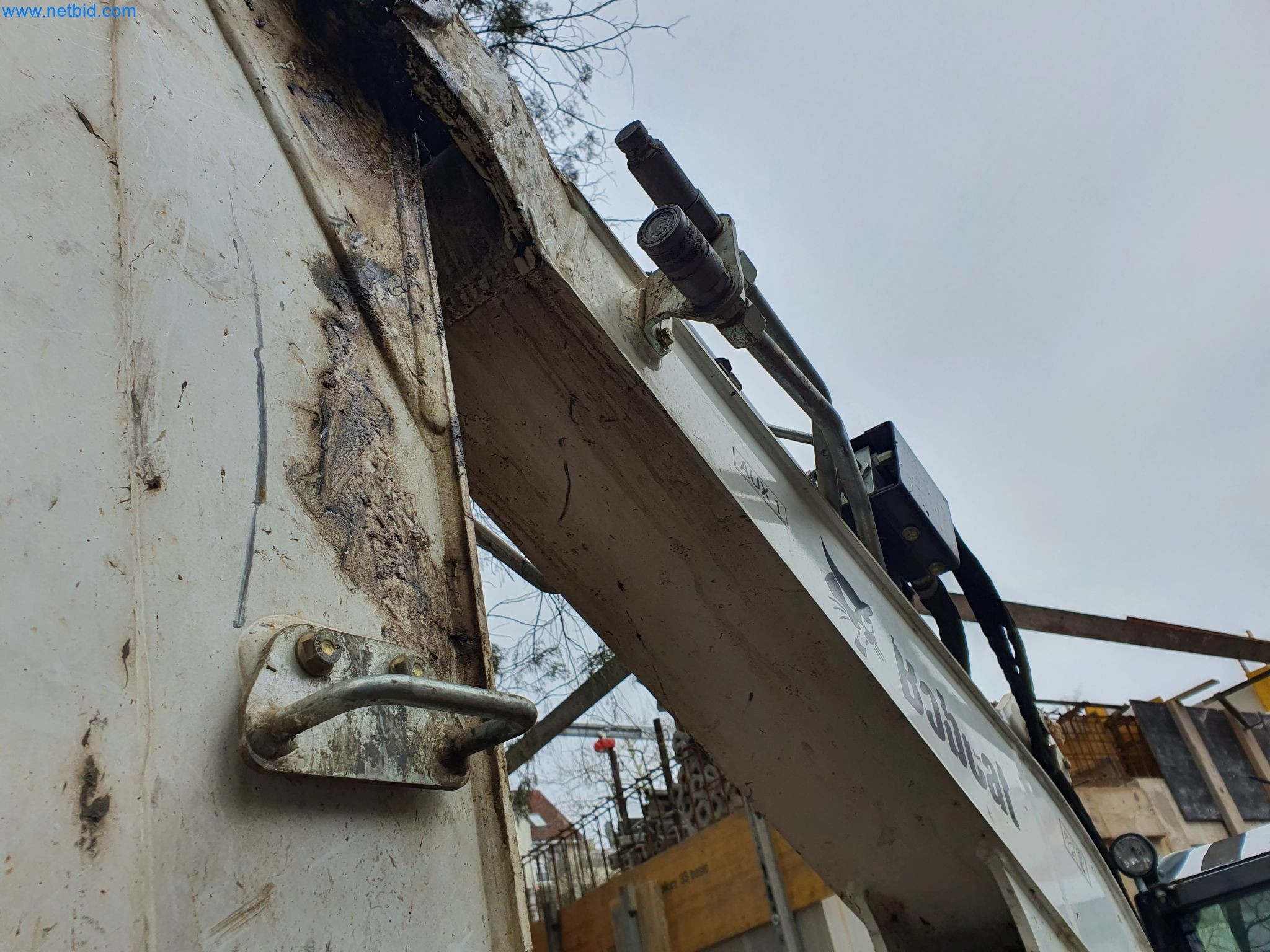 Maquinaria de construcción, vehículos, material de encofrado y accesorios del sector de la construcción de edificios-6