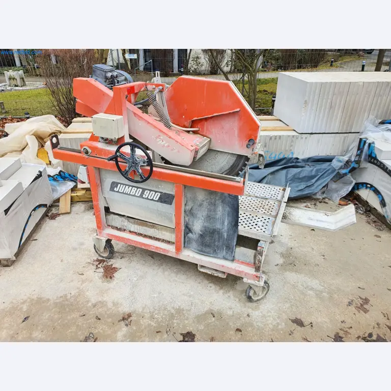 Baumaschinen, Fahrzeuge, Schalungsmaterial und Zubehör aus dem Bereich Hochbau-1