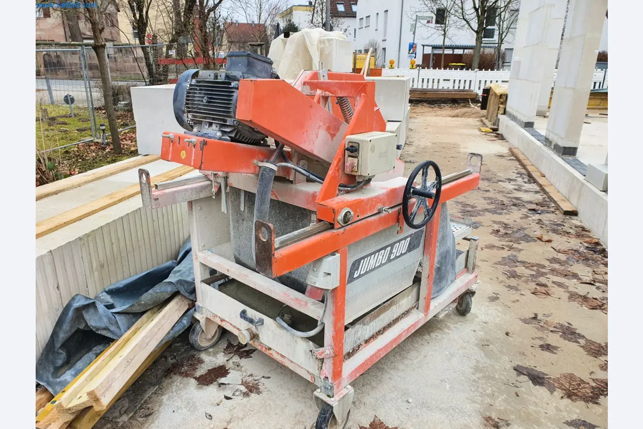 Baumaschinen, Fahrzeuge, Schalungsmaterial und Zubehör aus dem Bereich Hochbau-2