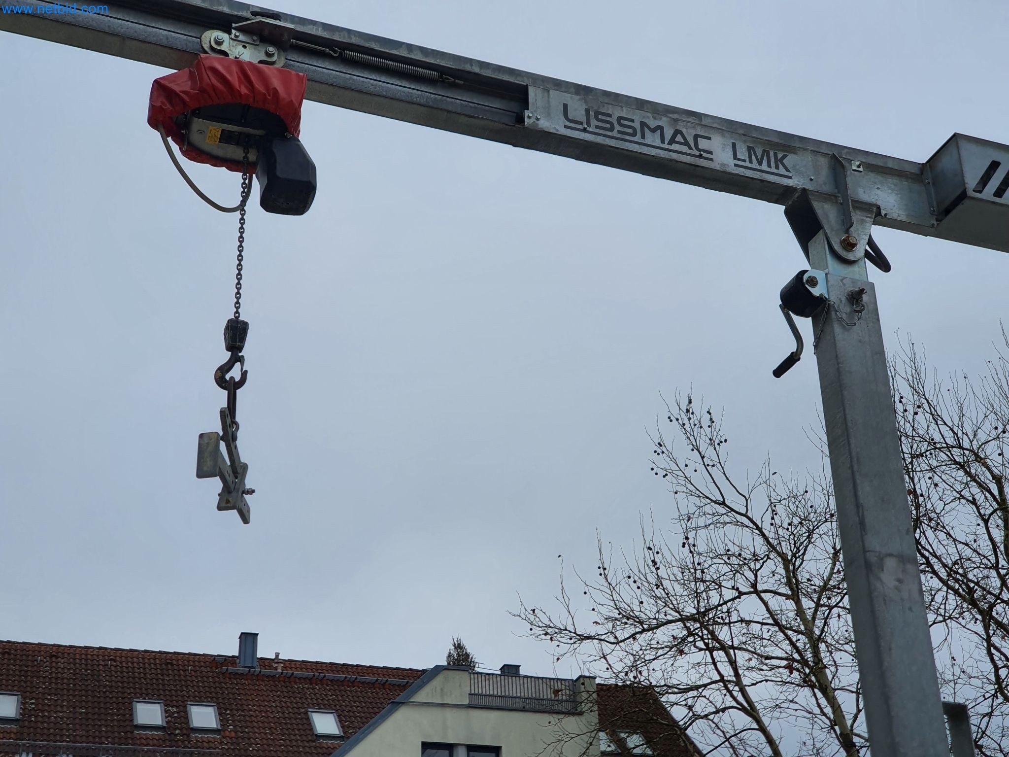 Baumaschinen, Fahrzeuge, Schalungsmaterial und Zubehör aus dem Bereich Hochbau-10