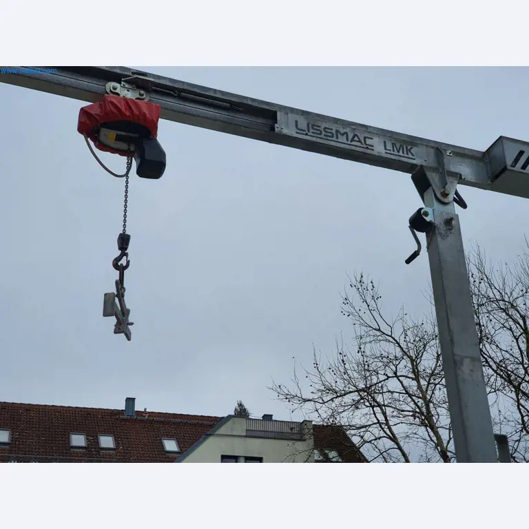 Stavební stroje, vozidla, bednicí materiál a příslušenství z oblasti stavebnictví-10