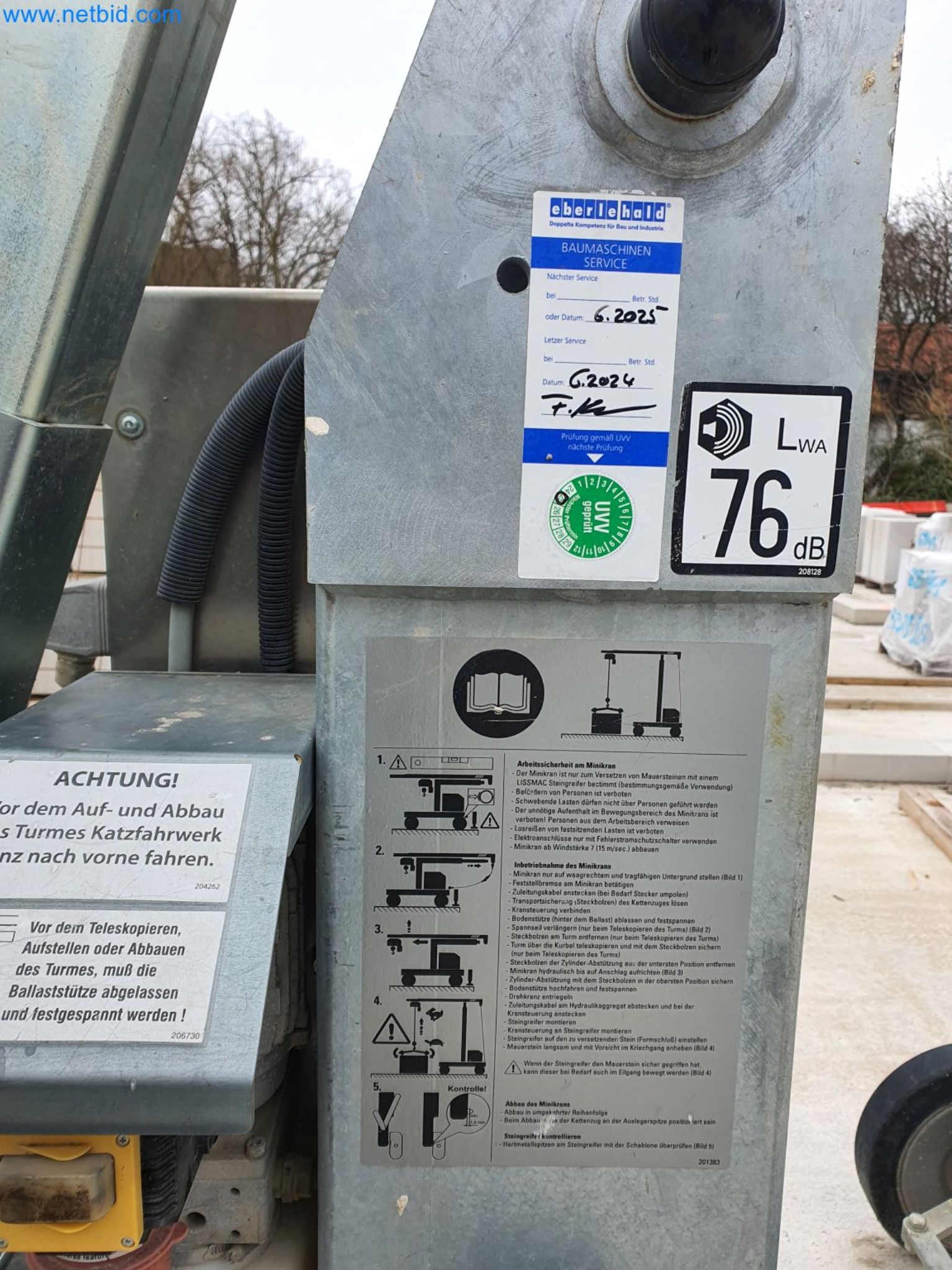 Baumaschinen, Fahrzeuge, Schalungsmaterial und Zubehör aus dem Bereich Hochbau-2