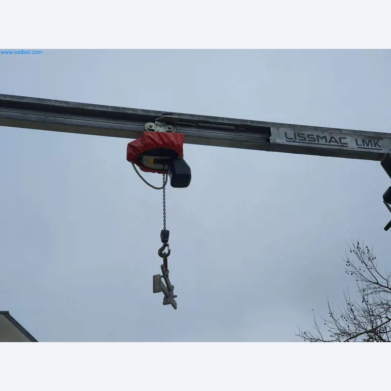 Stavební stroje, vozidla, bednicí materiál a příslušenství z oblasti stavebnictví-9