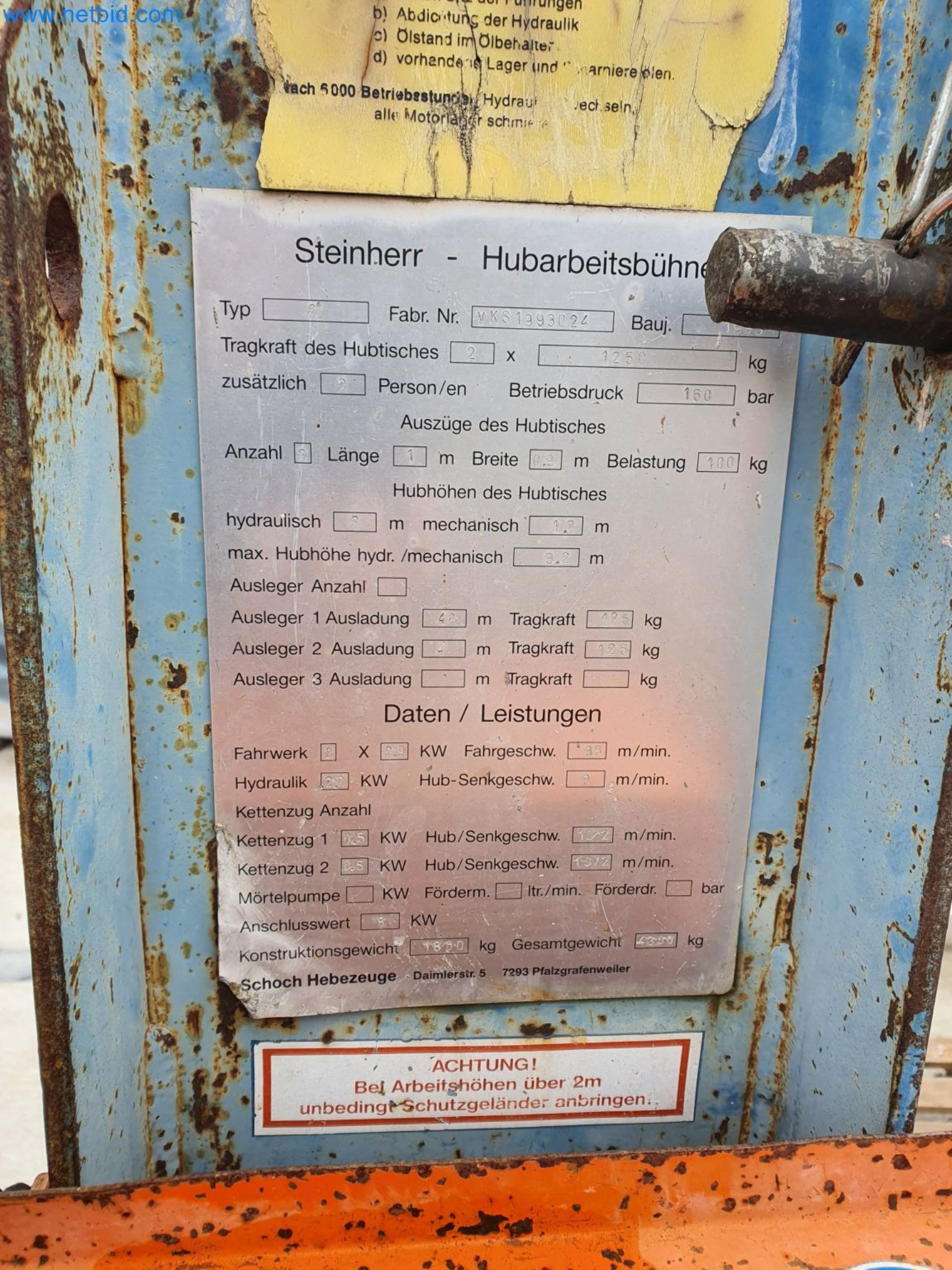 Stavební stroje, vozidla, bednicí materiál a příslušenství z oblasti stavebnictví-6