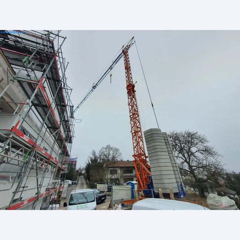 Maszyny budowlane, pojazdy, materiały szalunkowe i akcesoria z sektora budowlanego-1