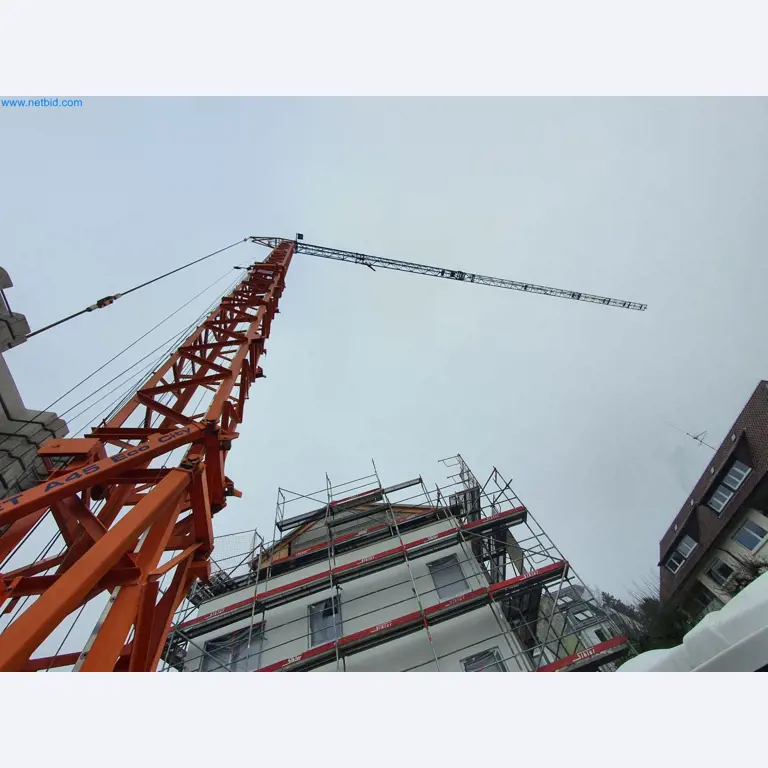 Maszyny budowlane, pojazdy, materiały szalunkowe i akcesoria z sektora budowlanego-22