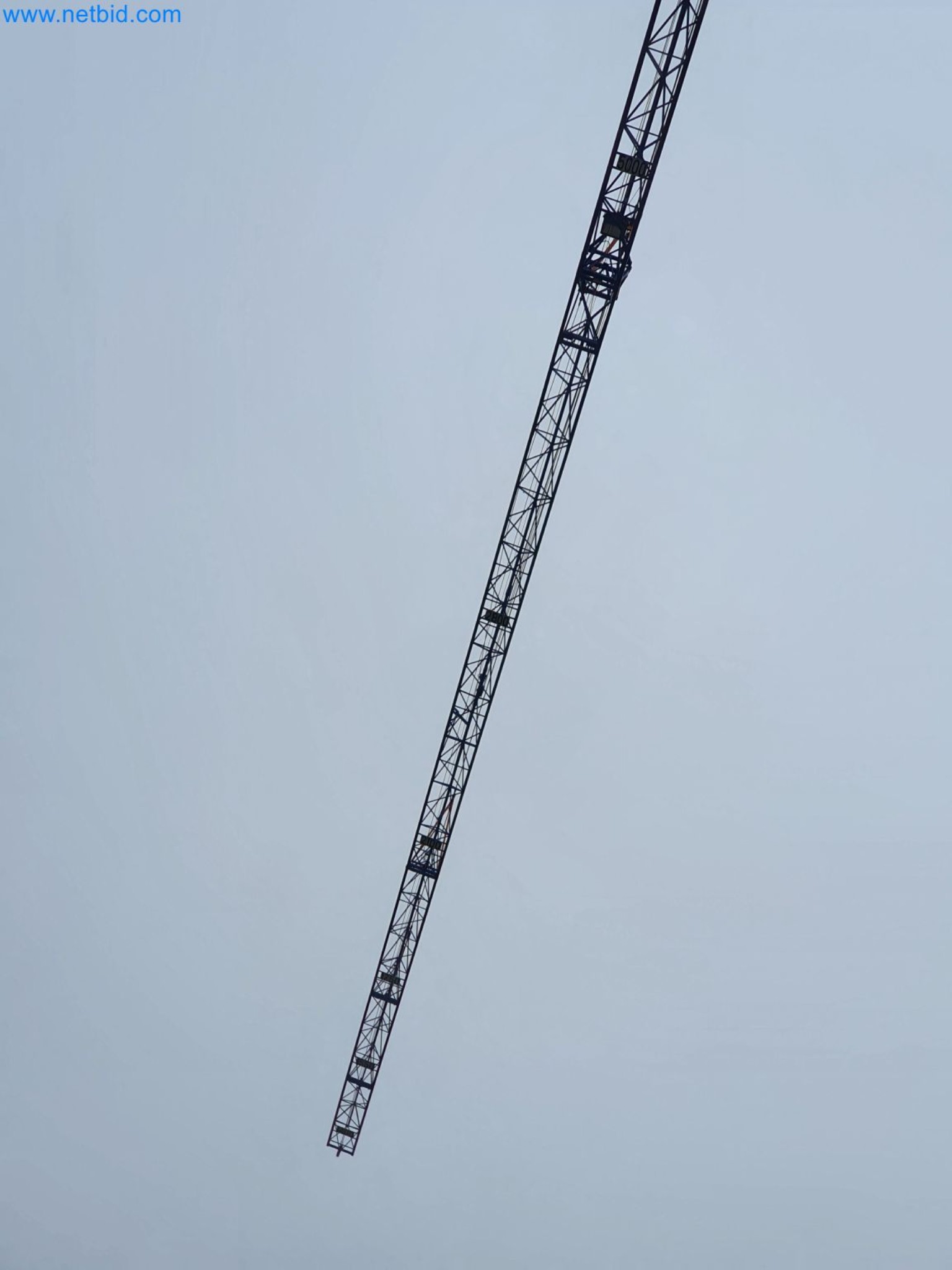 Maszyny budowlane, pojazdy, materiały szalunkowe i akcesoria z sektora budowlanego-25