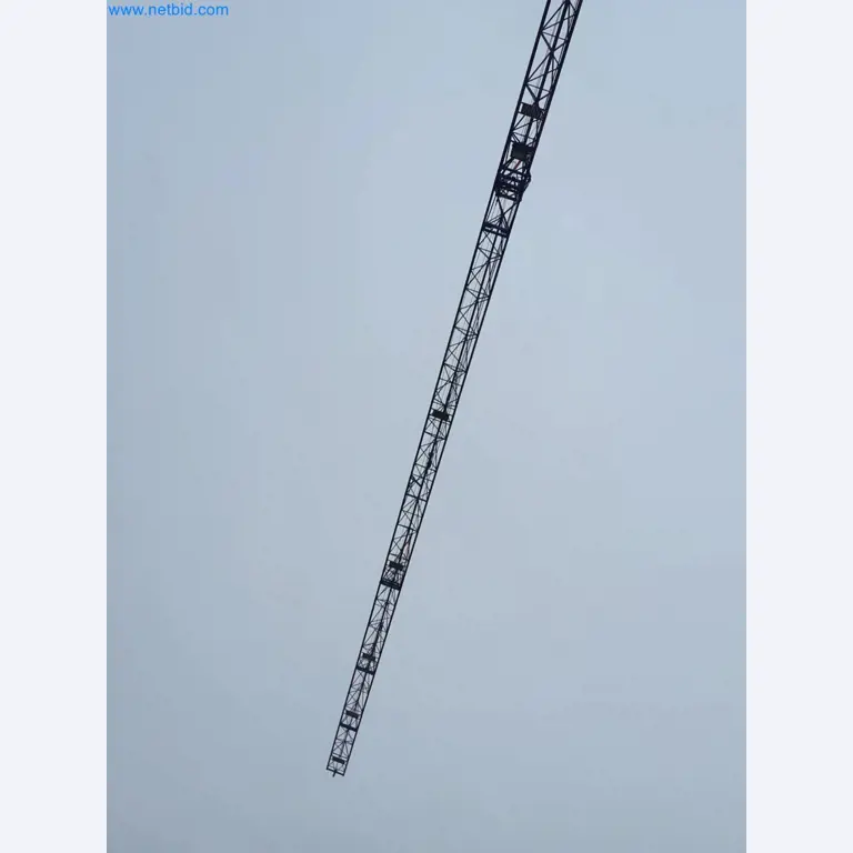 Maszyny budowlane, pojazdy, materiały szalunkowe i akcesoria z sektora budowlanego-25