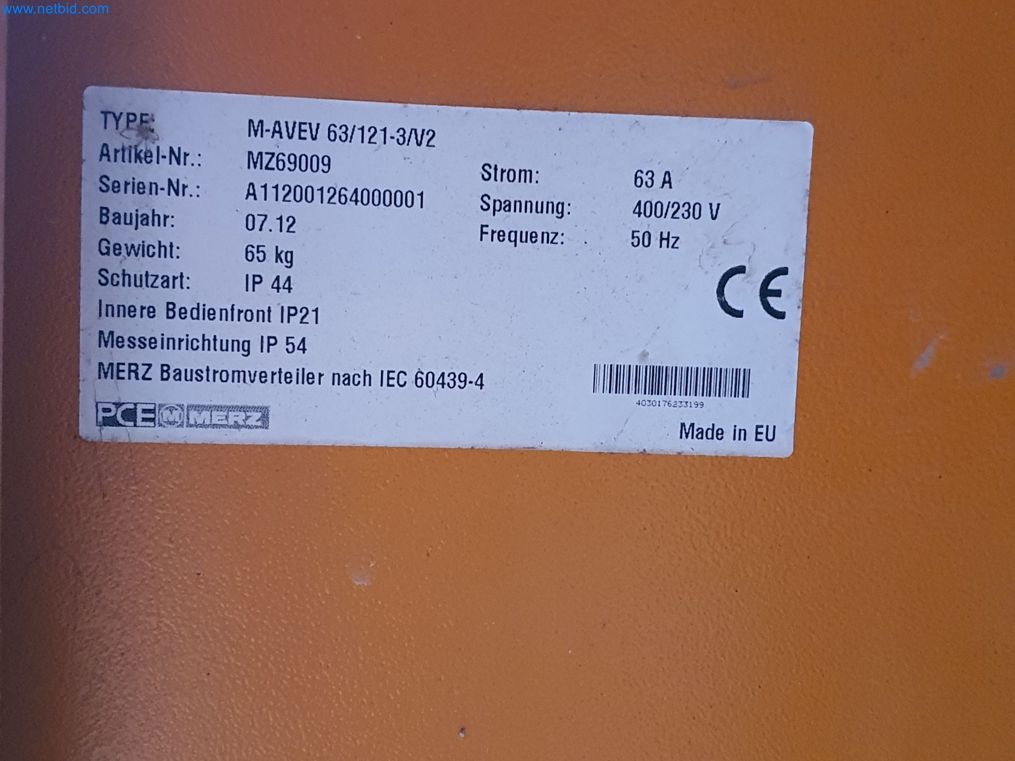 Stavební stroje, vozidla, bednicí materiál a příslušenství z oblasti stavebnictví-3