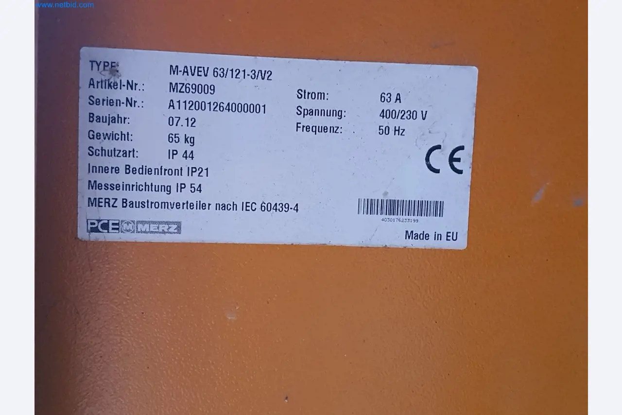 Stavební stroje, vozidla, bednicí materiál a příslušenství z oblasti stavebnictví-3