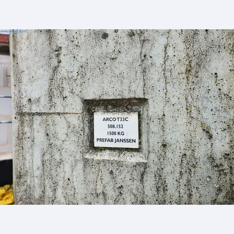 Maszyny budowlane, pojazdy, materiały szalunkowe i akcesoria z sektora budowlanego-13