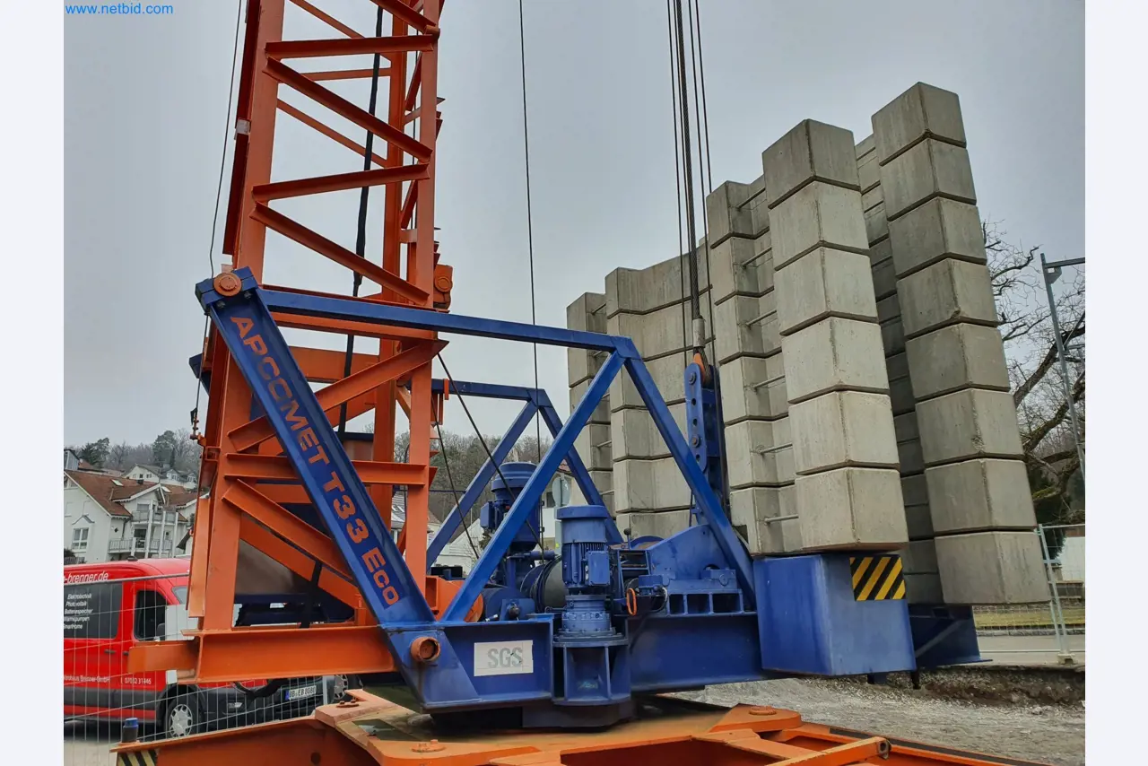 Maszyny budowlane, pojazdy, materiały szalunkowe i akcesoria z sektora budowlanego-20